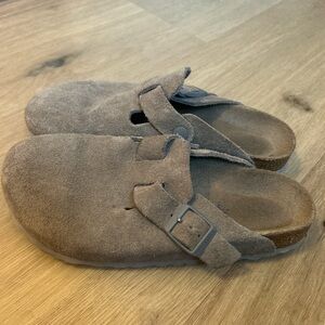Birkenstock Suede Mules - Brown
